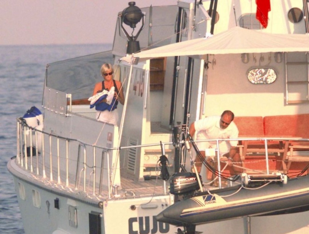 Diana onboard Cujo